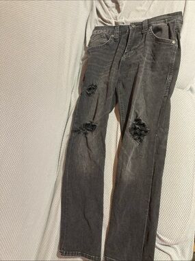 Rock & Republic Men's Charcoal Distressed Straight Jeans